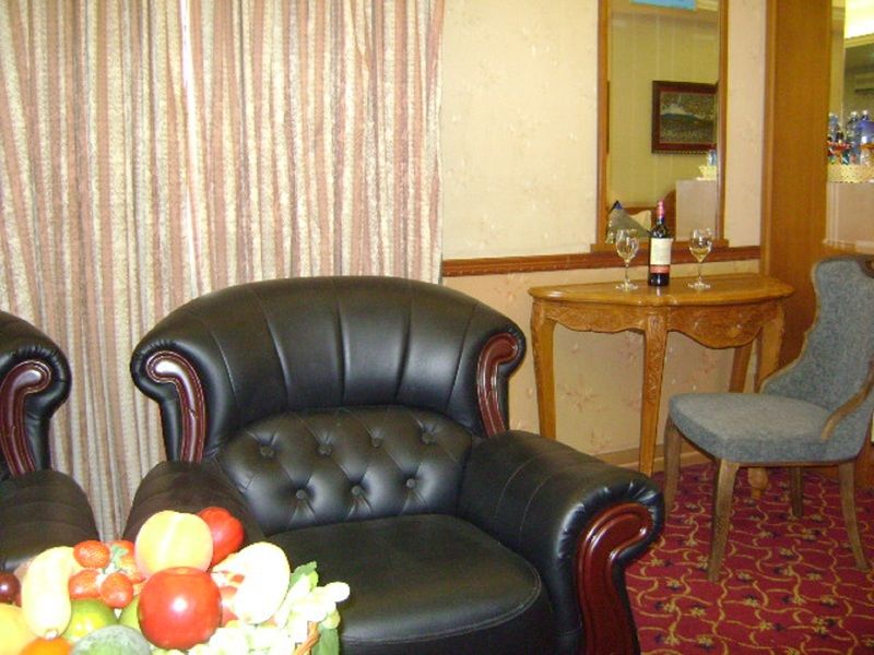 יאנגון Excel Treasure Hotel מראה חיצוני תמונה