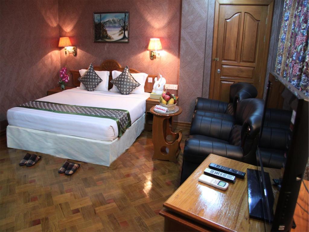 יאנגון Excel Treasure Hotel מראה חיצוני תמונה
