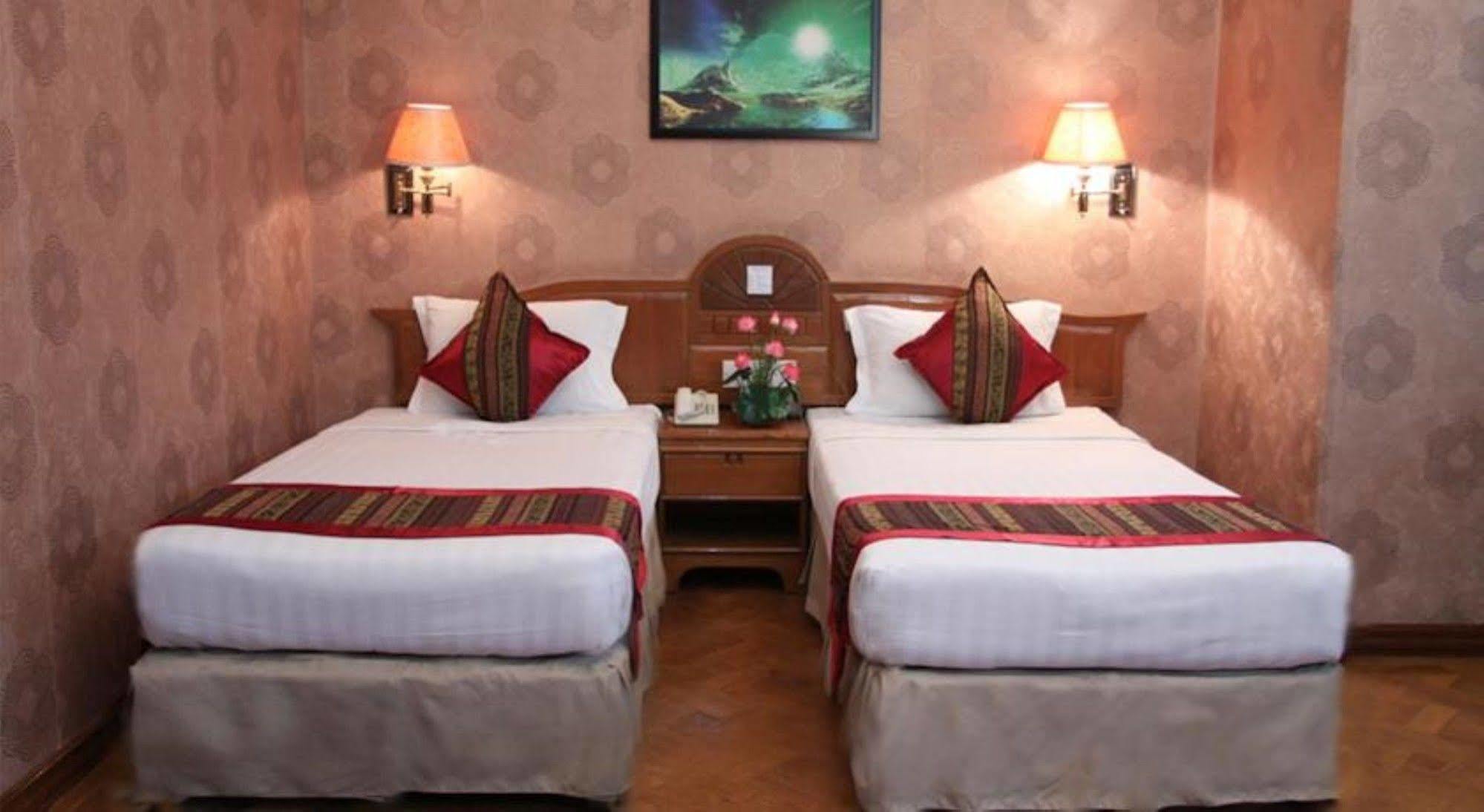 יאנגון Excel Treasure Hotel מראה חיצוני תמונה